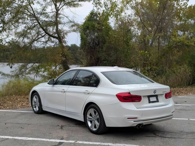 Білий БМВ 3 Серія, об'ємом двигуна 2 л та пробігом 53 тис. км за 7000 $, фото 6 на Automoto.ua