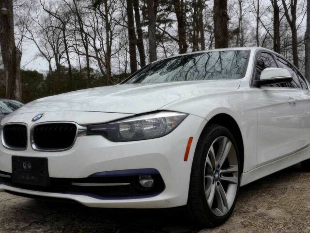 Білий БМВ 3 Серія, об'ємом двигуна 2 л та пробігом 57 тис. км за 11400 $, фото 1 на Automoto.ua