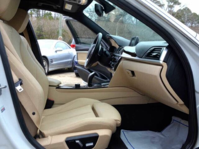 Білий БМВ 3 Серія, об'ємом двигуна 2 л та пробігом 57 тис. км за 11400 $, фото 6 на Automoto.ua