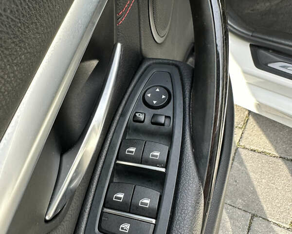 Белый БМВ 3 Серия, объемом двигателя 2 л и пробегом 183 тыс. км за 16800 $, фото 25 на Automoto.ua