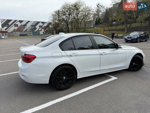 Белый БМВ 3 Серия, объемом двигателя 2 л и пробегом 145 тыс. км за 16200 $, фото 6 на Automoto.ua