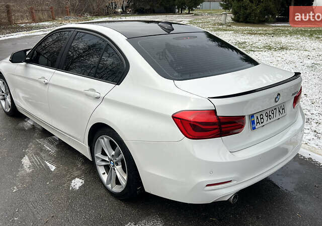 Белый БМВ 3 Серия, объемом двигателя 2 л и пробегом 215 тыс. км за 13999 $, фото 1 на Automoto.ua