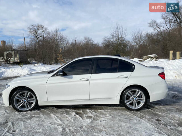 Белый БМВ 3 Серия, объемом двигателя 2 л и пробегом 170 тыс. км за 13700 $, фото 13 на Automoto.ua