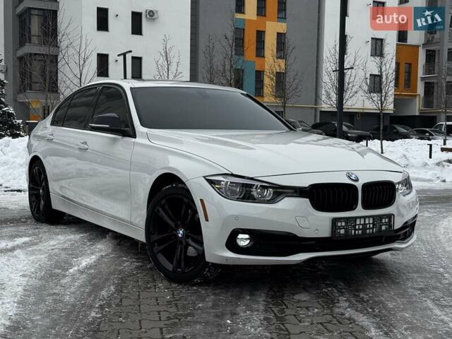 Белый БМВ 3 Серия, объемом двигателя 2 л и пробегом 97 тыс. км за 17950 $, фото 14 на Automoto.ua