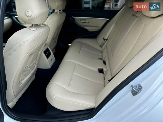 Білий БМВ 3 Серія, об'ємом двигуна 2 л та пробігом 104 тис. км за 17900 $, фото 7 на Automoto.ua