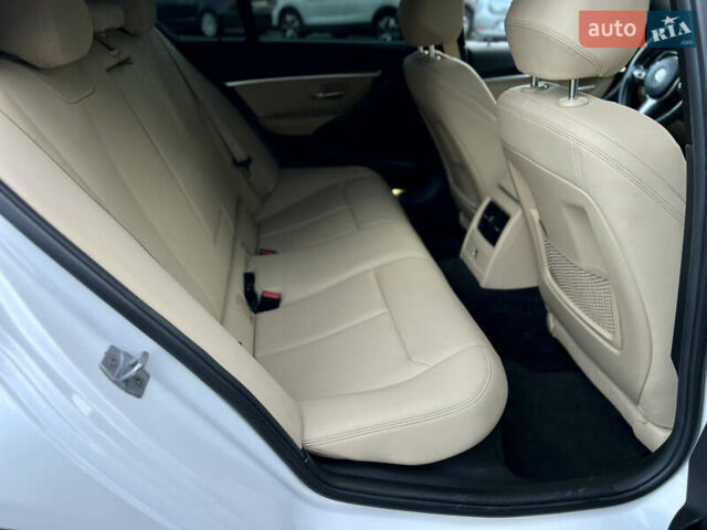 Білий БМВ 3 Серія, об'ємом двигуна 2 л та пробігом 104 тис. км за 17900 $, фото 25 на Automoto.ua