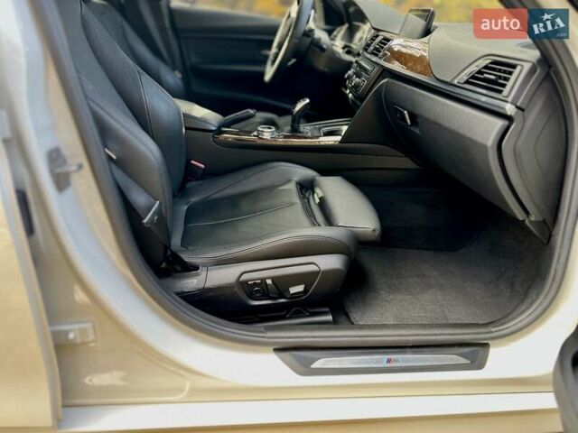 Білий БМВ 3 Серія, об'ємом двигуна 2 л та пробігом 72 тис. км за 18999 $, фото 22 на Automoto.ua