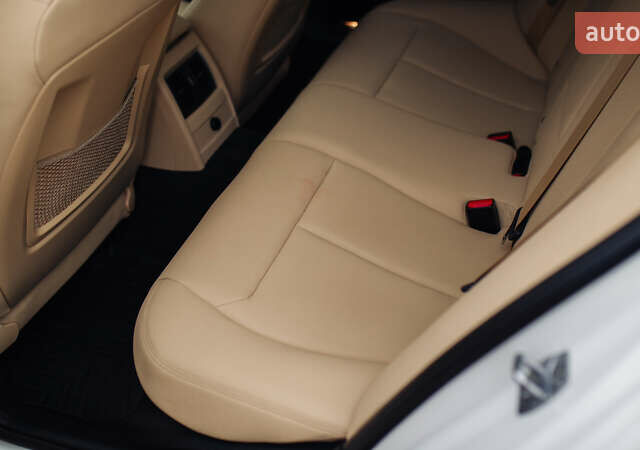 Белый БМВ 3 Серия, объемом двигателя 2 л и пробегом 124 тыс. км за 16000 $, фото 28 на Automoto.ua