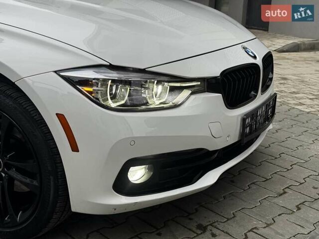 Білий БМВ 3 Серія, об'ємом двигуна 2 л та пробігом 90 тис. км за 17950 $, фото 25 на Automoto.ua