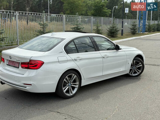 Білий БМВ 3 Серія, об'ємом двигуна 2 л та пробігом 79 тис. км за 19300 $, фото 4 на Automoto.ua
