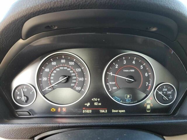 Белый БМВ 3 Серия, объемом двигателя 2 л и пробегом 99 тыс. км за 13000 $, фото 8 на Automoto.ua