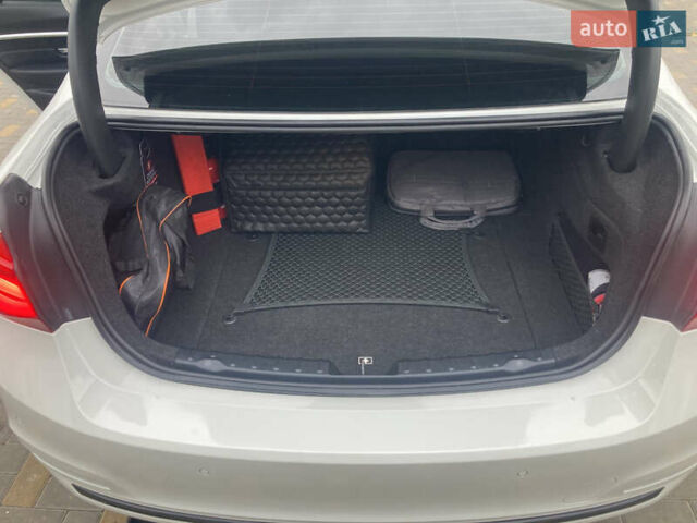 Белый БМВ 3 Серия, объемом двигателя 2 л и пробегом 188 тыс. км за 17000 $, фото 25 на Automoto.ua