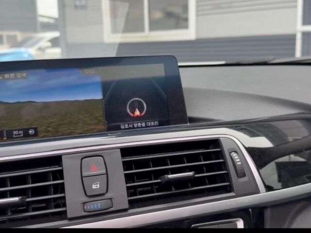 Білий БМВ 3 Серія, об'ємом двигуна 2 л та пробігом 86 тис. км за 7600 $, фото 3 на Automoto.ua