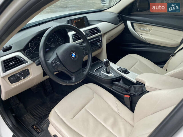 Белый БМВ 3 Серия, объемом двигателя 2 л и пробегом 135 тыс. км за 12400 $, фото 12 на Automoto.ua