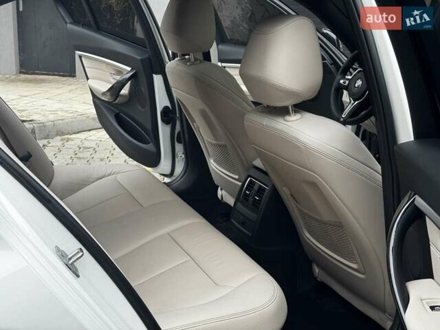 Білий БМВ 3 Серія, об'ємом двигуна 2 л та пробігом 90 тис. км за 17950 $, фото 41 на Automoto.ua
