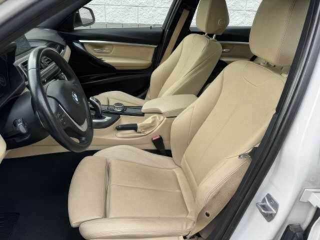 Белый БМВ 3 Серия, объемом двигателя 0 л и пробегом 87 тыс. км за 16000 $, фото 11 на Automoto.ua