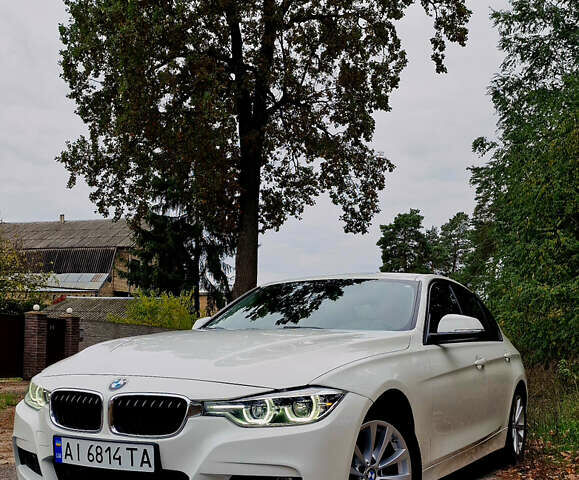 Белый БМВ 3 Серия, объемом двигателя 2 л и пробегом 119 тыс. км за 17900 $, фото 1 на Automoto.ua