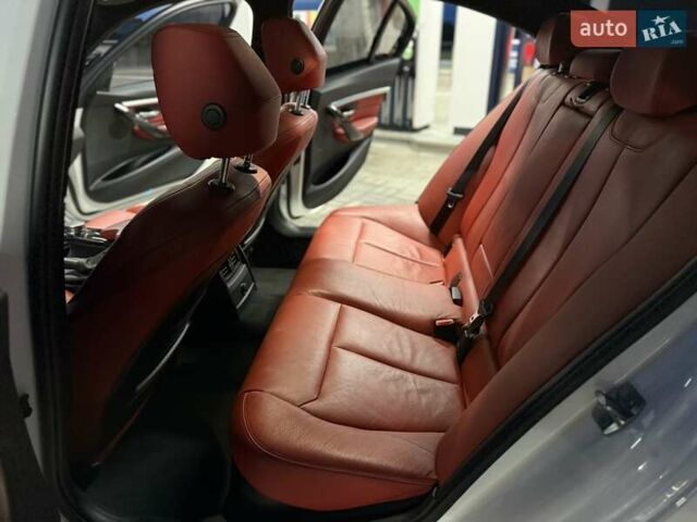 Білий БМВ 3 Серія, об'ємом двигуна 2 л та пробігом 83 тис. км за 18900 $, фото 25 на Automoto.ua