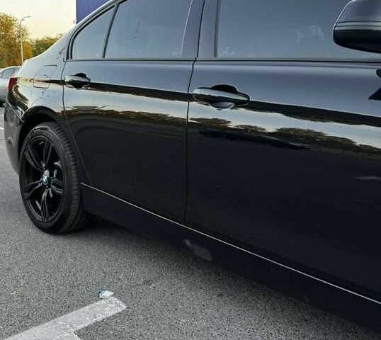 Белый БМВ 3 Серия, объемом двигателя 3 л и пробегом 135 тыс. км за 10500 $, фото 2 на Automoto.ua