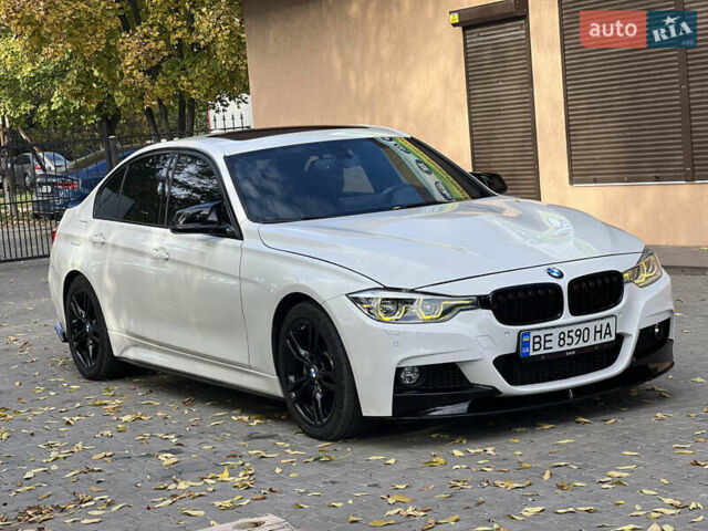 Белый БМВ 3 Серия, объемом двигателя 3 л и пробегом 92 тыс. км за 25500 $, фото 1 на Automoto.ua