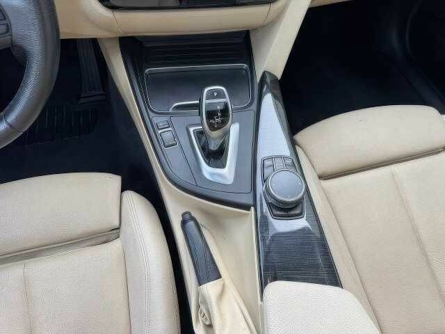 Белый БМВ 3 Серия, объемом двигателя 0 л и пробегом 87 тыс. км за 16000 $, фото 15 на Automoto.ua