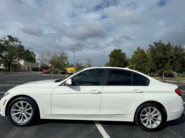 Білий БМВ 3 Серія, об'ємом двигуна 2 л та пробігом 42 тис. км за 11250 $, фото 6 на Automoto.ua