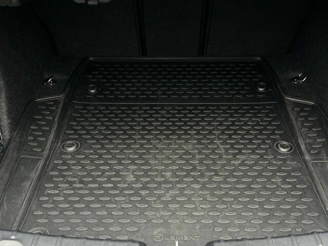 Белый БМВ 3 Серия, объемом двигателя 2 л и пробегом 103 тыс. км за 18200 $, фото 19 на Automoto.ua