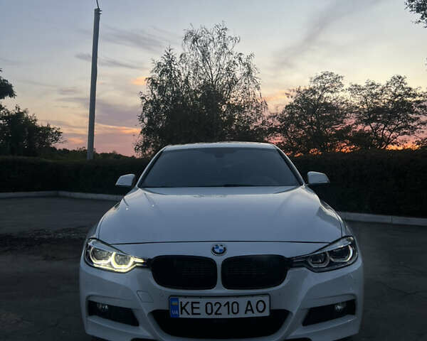 Білий БМВ 3 Серія, об'ємом двигуна 2 л та пробігом 134 тис. км за 20000 $, фото 1 на Automoto.ua