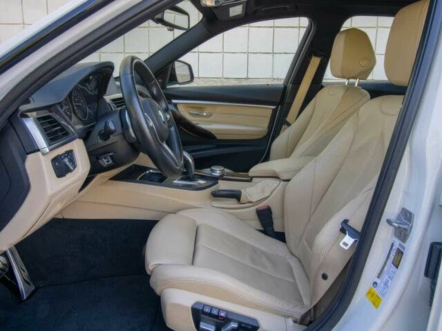 Белый БМВ 3 Серия, объемом двигателя 3 л и пробегом 38 тыс. км за 6900 $, фото 9 на Automoto.ua