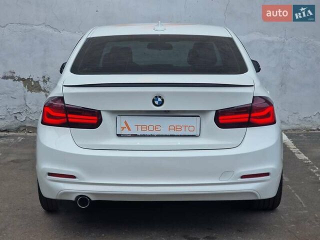 Белый БМВ 3 Серия, объемом двигателя 2 л и пробегом 127 тыс. км за 15490 $, фото 31 на Automoto.ua