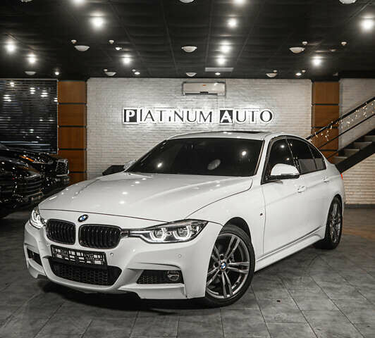 Белый БМВ 3 Серия, объемом двигателя 2 л и пробегом 83 тыс. км за 22000 $, фото 1 на Automoto.ua