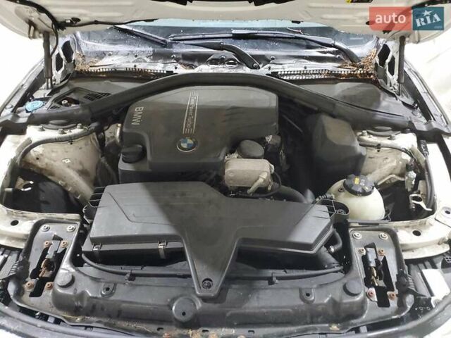Білий БМВ 3 Серія, об'ємом двигуна 2 л та пробігом 95 тис. км за 2800 $, фото 10 на Automoto.ua