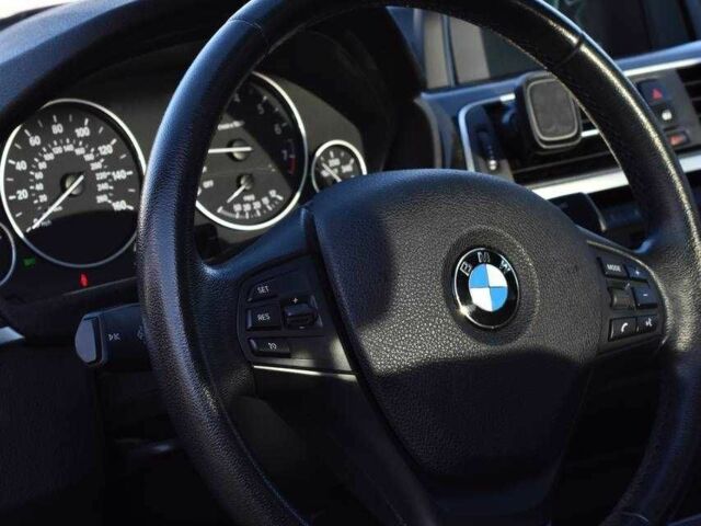 Белый БМВ 3 Серия, объемом двигателя 2 л и пробегом 87 тыс. км за 16290 $, фото 7 на Automoto.ua