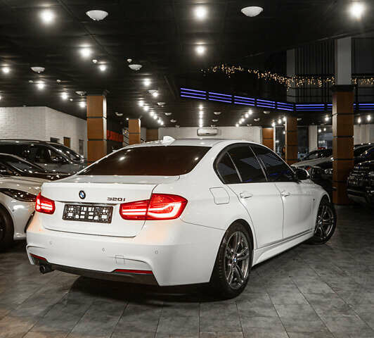 Белый БМВ 3 Серия, объемом двигателя 2 л и пробегом 83 тыс. км за 22000 $, фото 27 на Automoto.ua