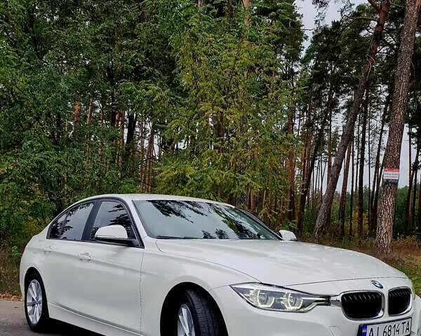 Белый БМВ 3 Серия, объемом двигателя 2 л и пробегом 119 тыс. км за 17900 $, фото 2 на Automoto.ua