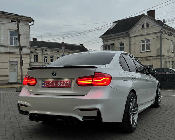 Белый БМВ 3 Серия, объемом двигателя 2 л и пробегом 162 тыс. км за 19500 $, фото 9 на Automoto.ua