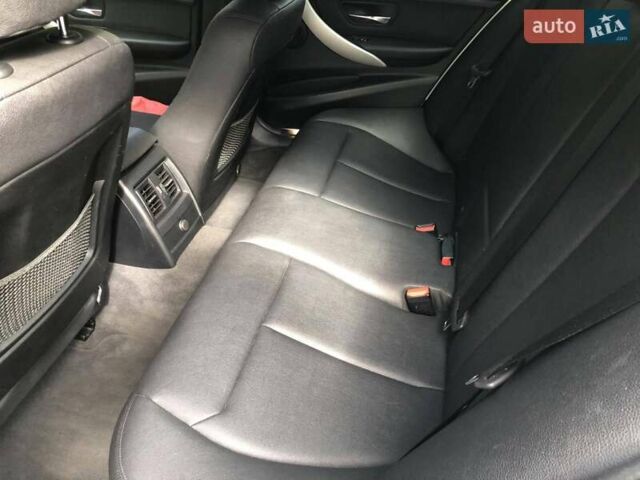 Белый БМВ 3 Серия, объемом двигателя 2 л и пробегом 95 тыс. км за 17300 $, фото 12 на Automoto.ua