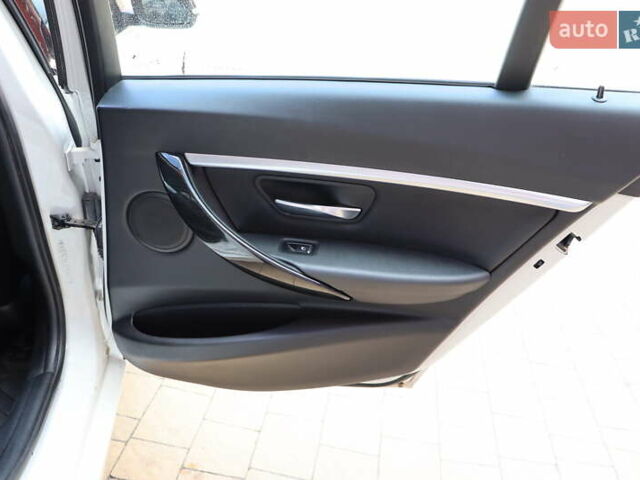 Белый БМВ 3 Серия, объемом двигателя 2 л и пробегом 74 тыс. км за 17900 $, фото 40 на Automoto.ua