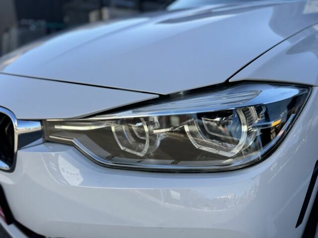 Белый БМВ 3 Серия, объемом двигателя 2 л и пробегом 136 тыс. км за 18600 $, фото 16 на Automoto.ua