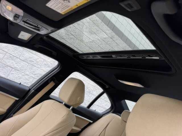 Белый БМВ 3 Серия, объемом двигателя 0 л и пробегом 87 тыс. км за 16000 $, фото 16 на Automoto.ua