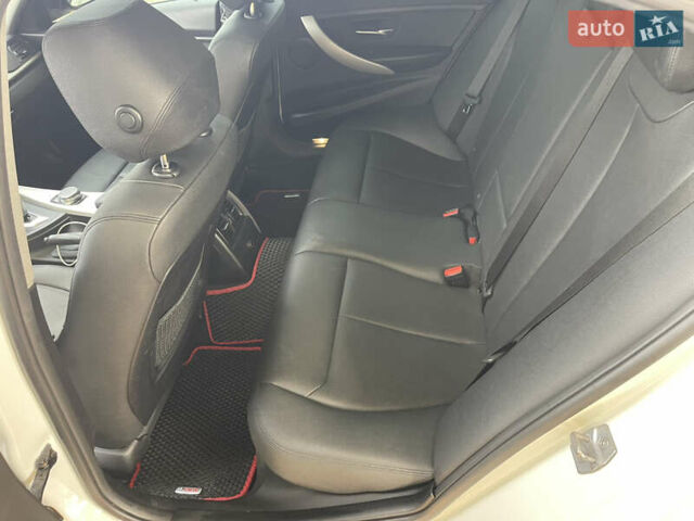 Белый БМВ 3 Серия, объемом двигателя 2 л и пробегом 97 тыс. км за 15500 $, фото 20 на Automoto.ua