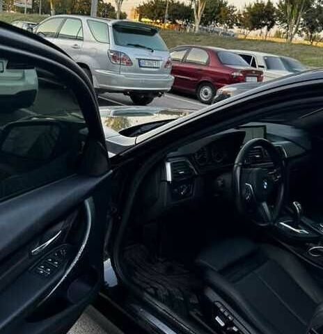 Белый БМВ 3 Серия, объемом двигателя 3 л и пробегом 135 тыс. км за 10500 $, фото 7 на Automoto.ua