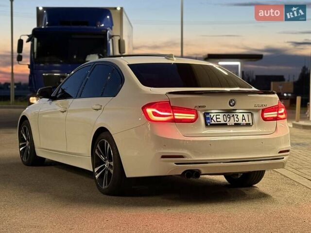 Білий БМВ 3 Серія, об'ємом двигуна 2 л та пробігом 83 тис. км за 18900 $, фото 11 на Automoto.ua