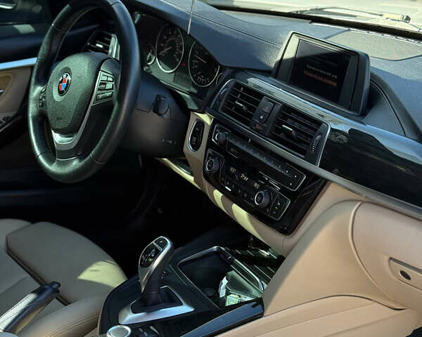 Белый БМВ 3 Серия, объемом двигателя 2 л и пробегом 79 тыс. км за 19900 $, фото 3 на Automoto.ua