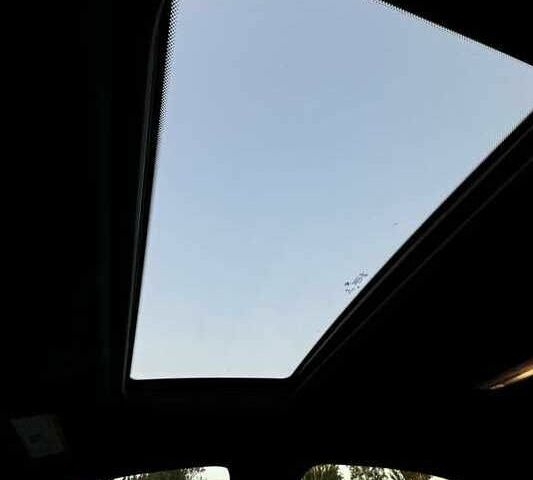 Белый БМВ 3 Серия, объемом двигателя 3 л и пробегом 135 тыс. км за 10500 $, фото 20 на Automoto.ua