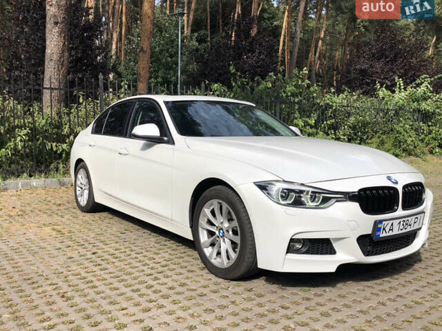 Белый БМВ 3 Серия, объемом двигателя 2 л и пробегом 95 тыс. км за 17000 $, фото 1 на Automoto.ua
