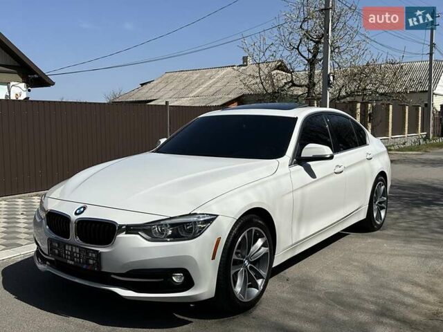 Белый БМВ 3 Серия, объемом двигателя 2 л и пробегом 130 тыс. км за 18800 $, фото 1 на Automoto.ua