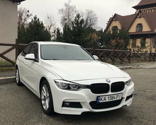 Белый БМВ 3 Серия, объемом двигателя 2 л и пробегом 95 тыс. км за 17300 $, фото 1 на Automoto.ua