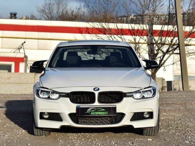 Белый БМВ 3 Серия, объемом двигателя 2 л и пробегом 87 тыс. км за 16290 $, фото 5 на Automoto.ua