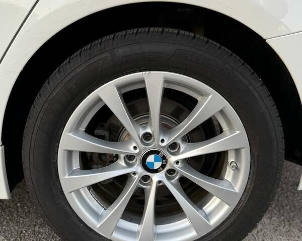 Белый БМВ 3 Серия, объемом двигателя 2 л и пробегом 58 тыс. км за 16500 $, фото 14 на Automoto.ua